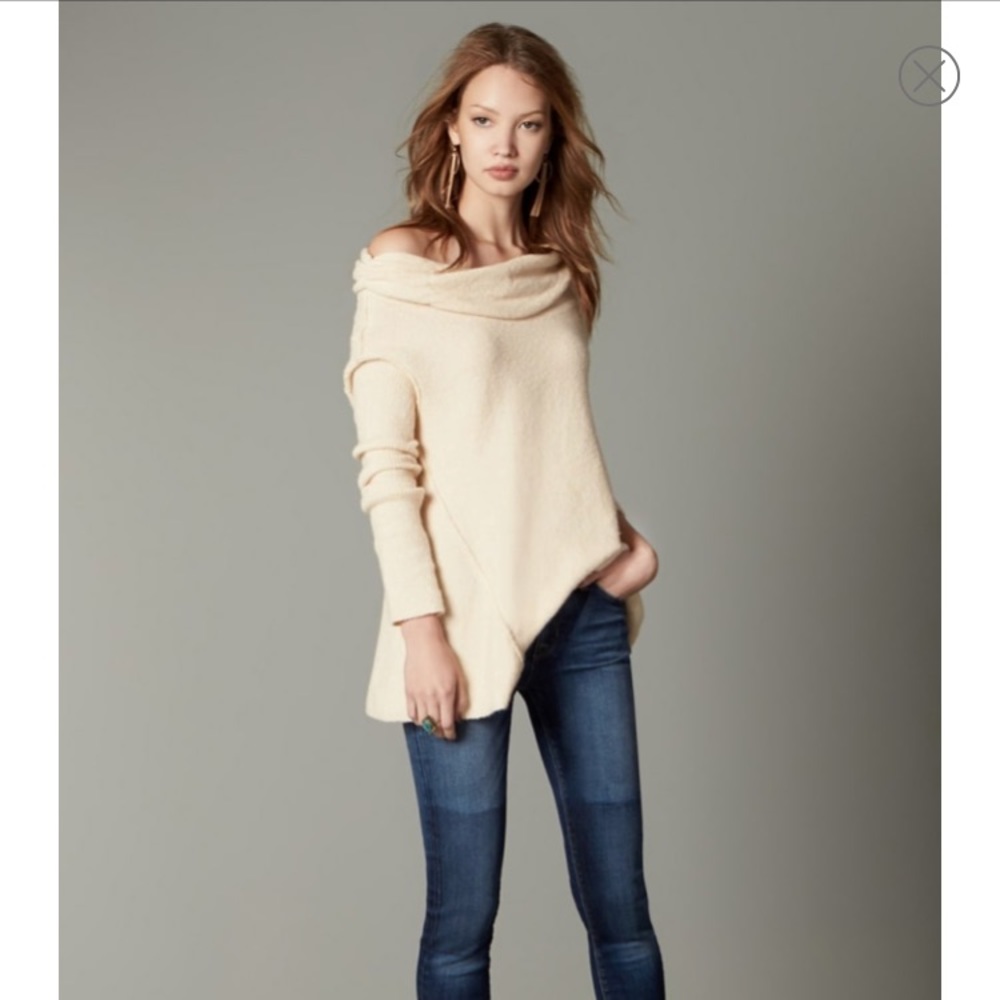 FREE PEOPLE Teal Strawberry Fields Sweater